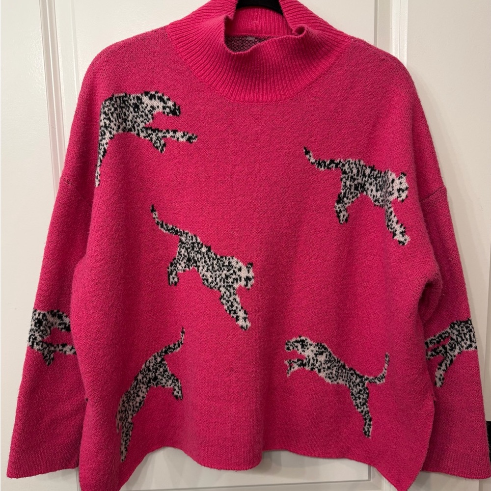Pink Leopard Print Women's Sweater